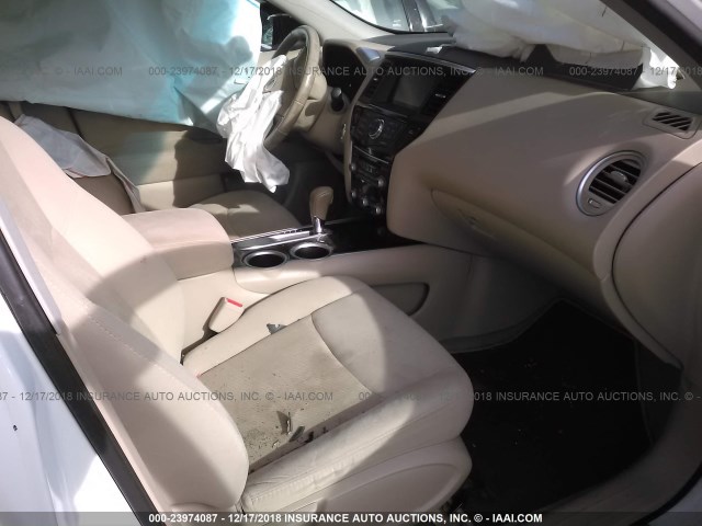 5N1AR2MN9FC667194 - 2015 NISSAN PATHFINDER S/SV/SL/PLATINUM WHITE photo 5