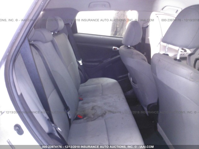 2T1KU4EE2AC363061 - 2010 TOYOTA COROLLA MATRIX  SILVER photo 8
