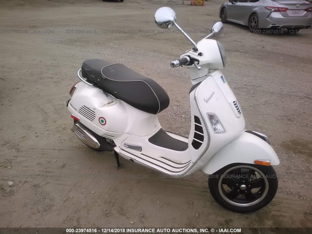 ZAPM459L1G5100863 - 2016 VESPA GTS 300 SUPER WHITE photo 1