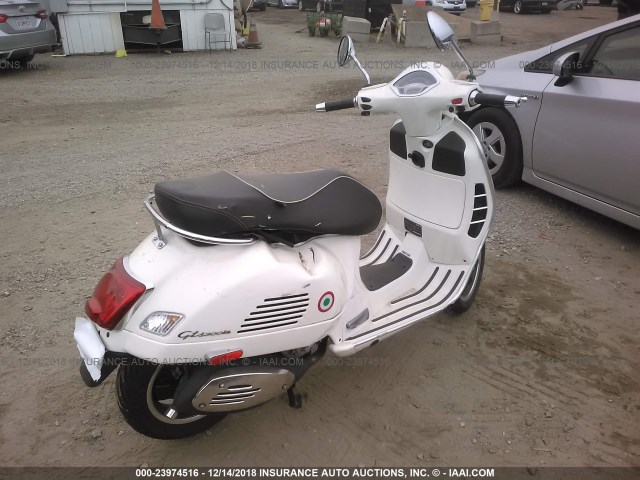 ZAPM459L1G5100863 - 2016 VESPA GTS 300 SUPER WHITE photo 4