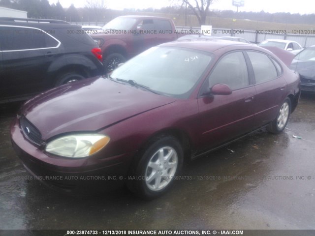 1FAFP56U87A174311 - 2007 FORD TAURUS SEL MAROON photo 2