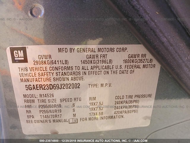 5GAER23D69J202002 - 2009 BUICK ENCLAVE CXL GREEN photo 9