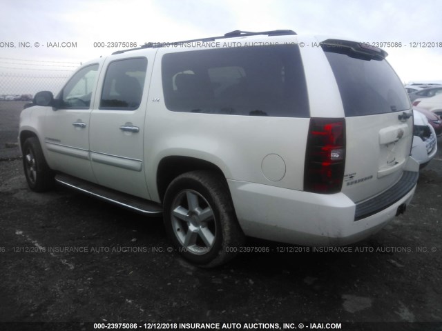 1GNFK16378R222187 - 2008 CHEVROLET SUBURBAN K1500 LS WHITE photo 3