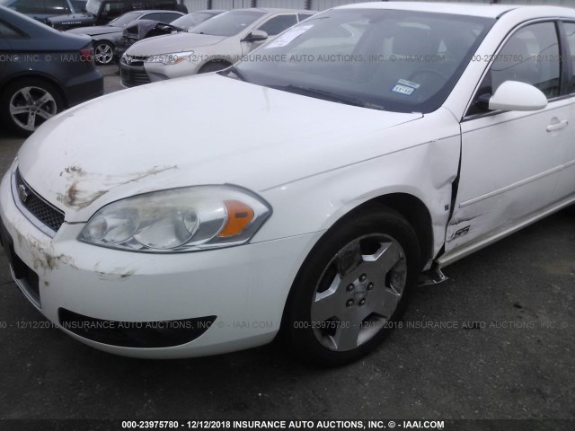 2G1WD58C389134652 - 2008 CHEVROLET IMPALA SUPER SPORT WHITE photo 6