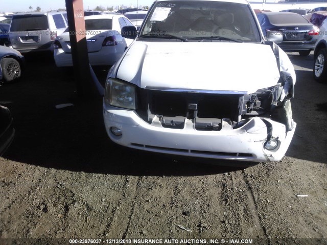 1GKDS13S332203248 - 2003 GMC ENVOY WHITE photo 6