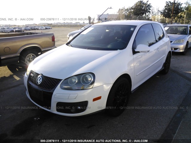 WVWEV71K96W091176 - 2006 VOLKSWAGEN NEW GTI WHITE photo 2