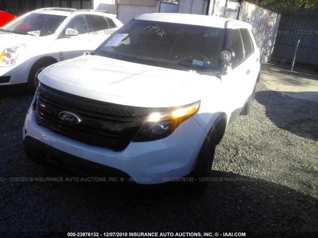 1FM5K8AR3EGC60592 - 2014 FORD EXPLORER POLICE INTERCEPTOR WHITE photo 2