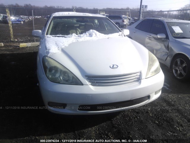 JTHBA30G445008582 - 2004 LEXUS ES 330 WHITE photo 6