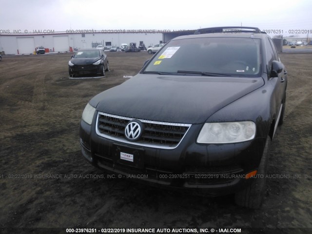 WVGBG77LX5D010169 - 2005 VOLKSWAGEN TOUAREG BLACK photo 6