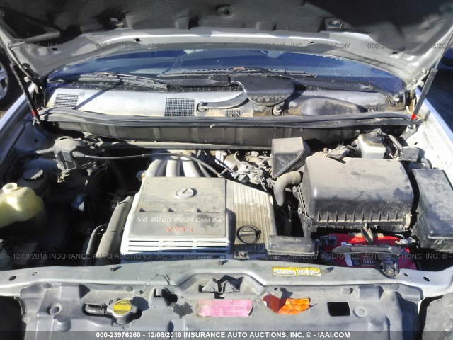 JT6HF10UXY0100782 - 2000 LEXUS RX 300 SILVER photo 10