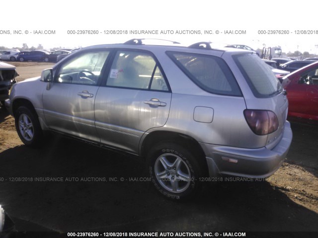 JT6HF10UXY0100782 - 2000 LEXUS RX 300 SILVER photo 3