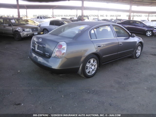 1N4AL11D26C175169 - 2006 NISSAN ALTIMA S/SL GRAY photo 4