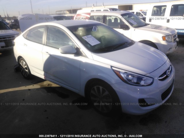 KMHCT4AE9HU372958 - 2017 HYUNDAI ACCENT SE WHITE photo 1