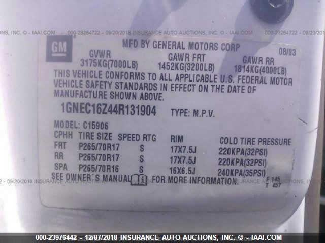 1GNEC16Z44R131904 - 2004 CHEVROLET SUBURBAN WHITE photo 9