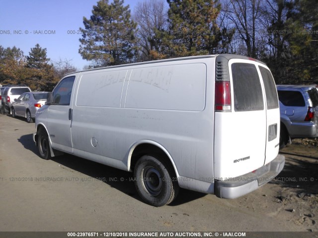 1GCEG15W921158760 - 2002 CHEVROLET EXPRESS G1500  WHITE photo 3