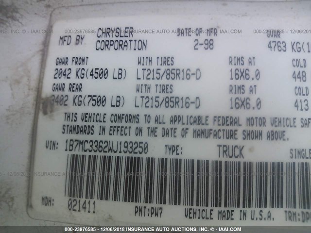 1B7MC3362WJ193250 - 1998 DODGE RAM 3500 WHITE photo 9