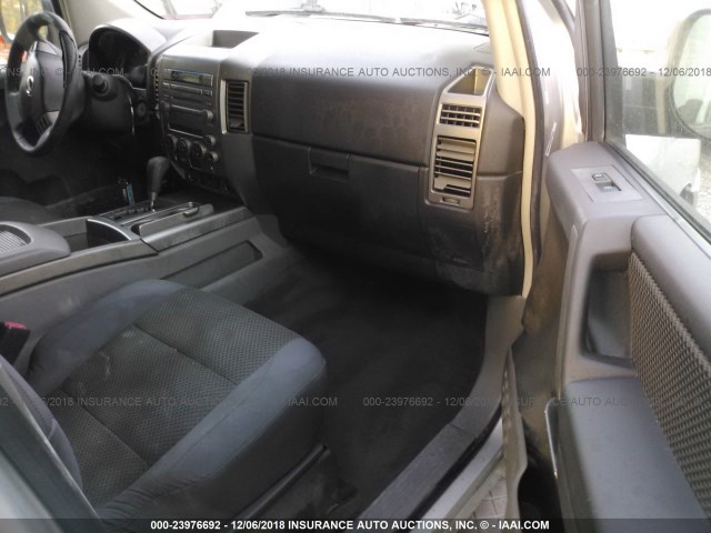 5N1AA08A96N742435 - 2006 NISSAN ARMADA SE/LE GRAY photo 5