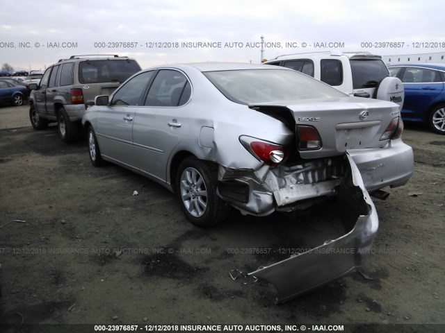 JTHBF30G330115328 - 2003 LEXUS ES 300 SILVER photo 3