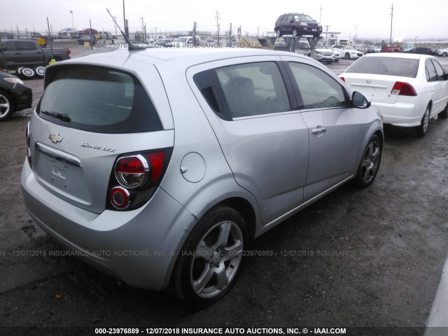 1G1JE6SH2C4142223 - 2012 CHEVROLET SONIC GRAY photo 4