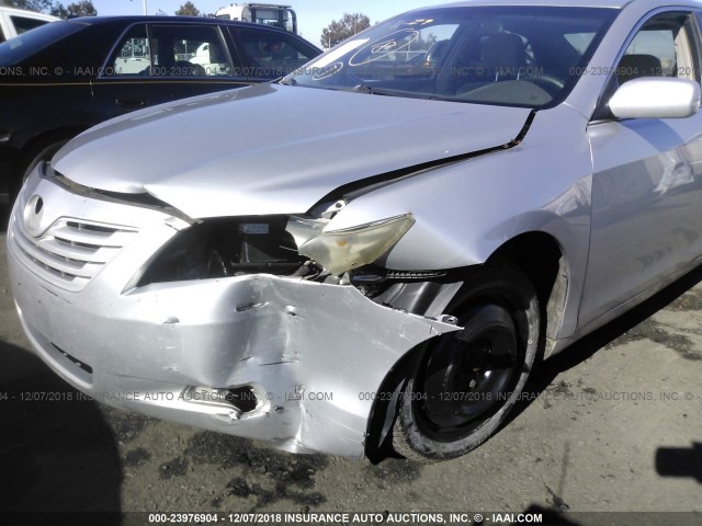 4T1BE46K48U759048 - 2008 TOYOTA CAMRY CE/LE/XLE/SE SILVER photo 6