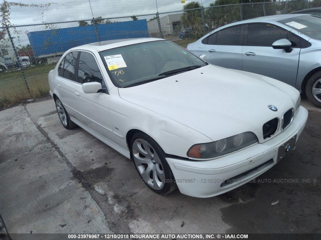 WBADT43451GX24562 - 2001 BMW 525 I AUTOMATIC WHITE photo 1