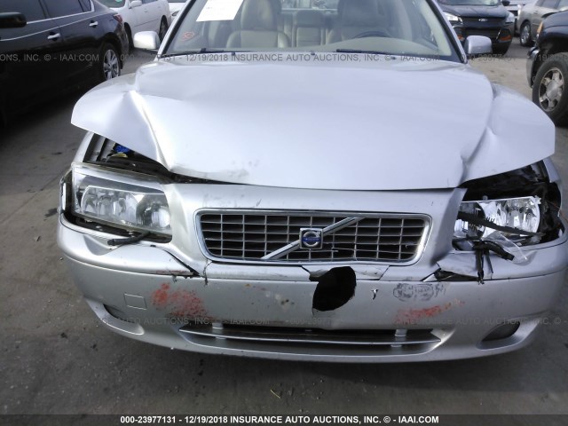 YV1TS592661444747 - 2006 VOLVO S80 2.5T SILVER photo 6