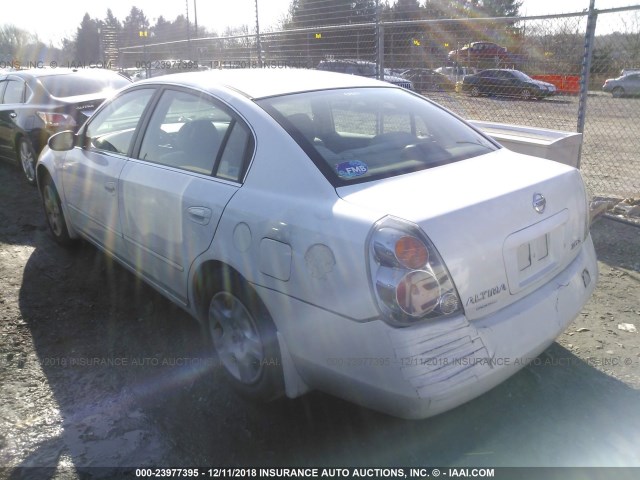 1N4AL11E73C326804 - 2003 NISSAN ALTIMA S/SL WHITE photo 3