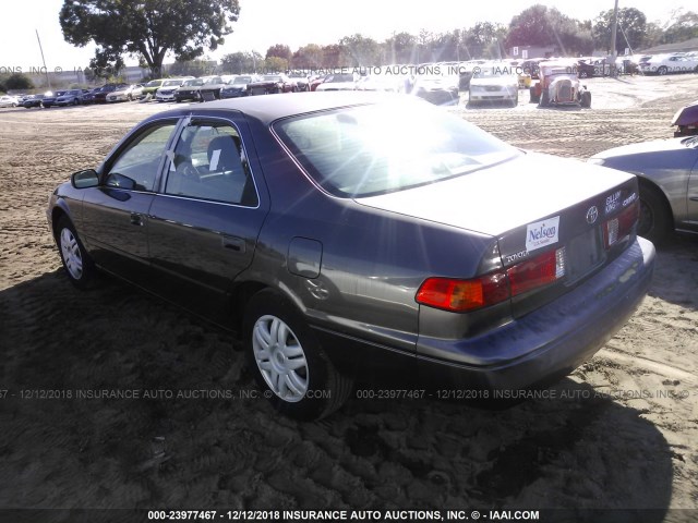 4T1BG22K3YU939156 - 2000 TOYOTA CAMRY CE/LE/XLE GRAY photo 3