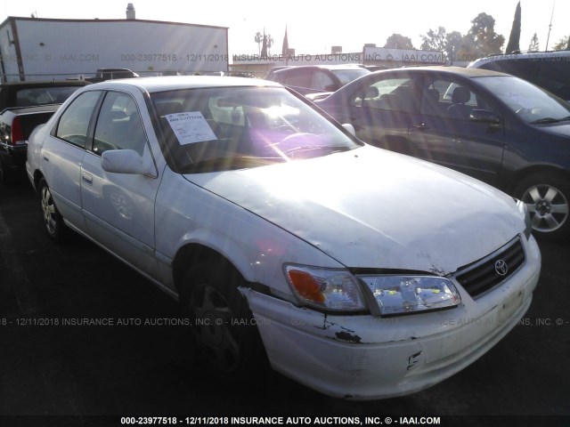 4T1BG22K21U769040 - 2001 TOYOTA CAMRY CE/LE/XLE WHITE photo 1