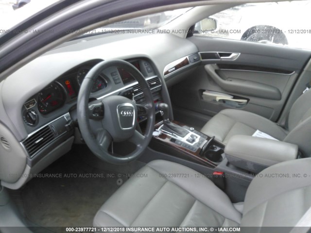 WAUDG74FX6N032600 - 2006 AUDI A6 3.2 QUATTRO SILVER photo 5