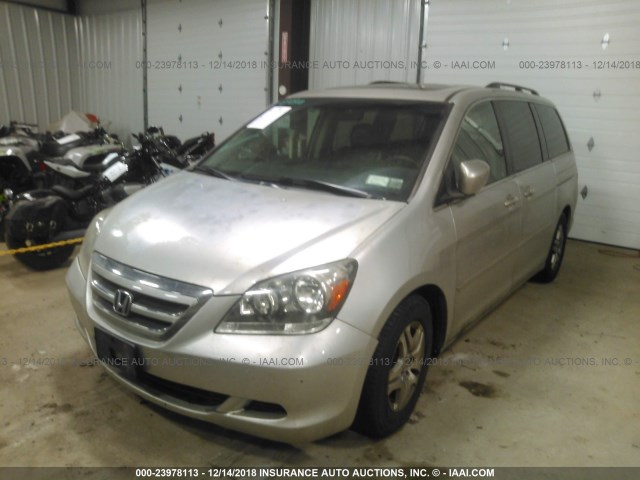 5FNRL38785B047996 - 2005 HONDA ODYSSEY EXL SILVER photo 2