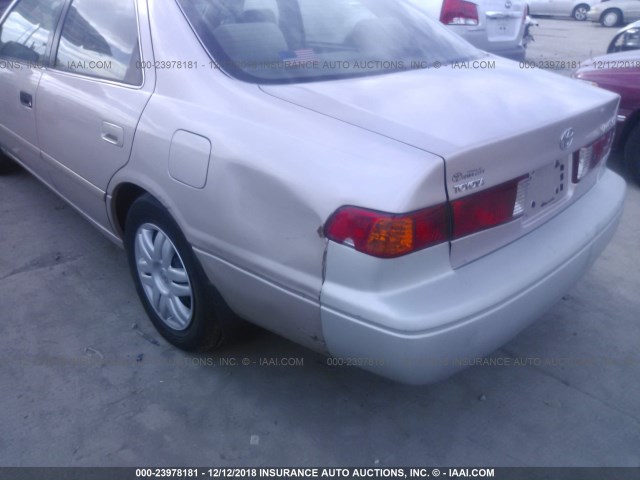 4T1BG22K71U101153 - 2001 TOYOTA CAMRY CE/LE/XLE TAN photo 6