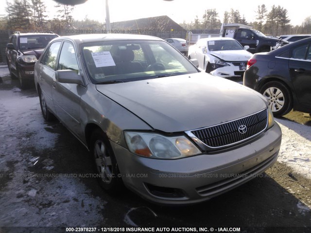 4T1BF28B72U262372 - 2002 TOYOTA AVALON XL/XLS GOLD photo 1