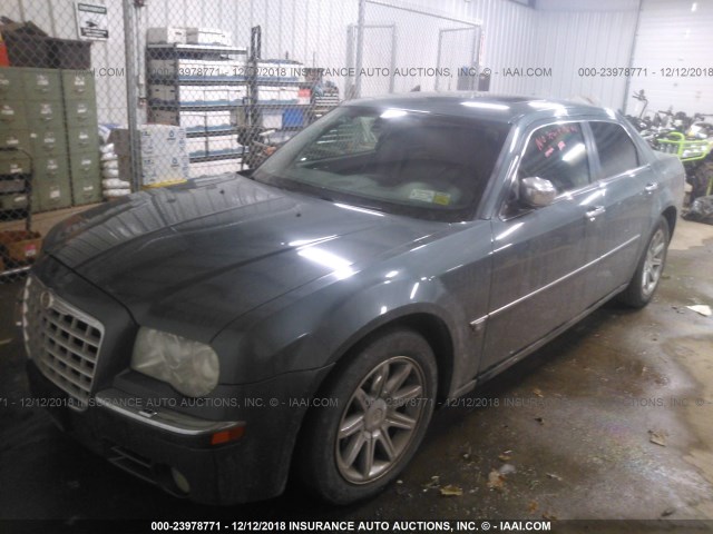 2C3KA63H66H356987 - 2006 CHRYSLER 300C GREEN photo 2