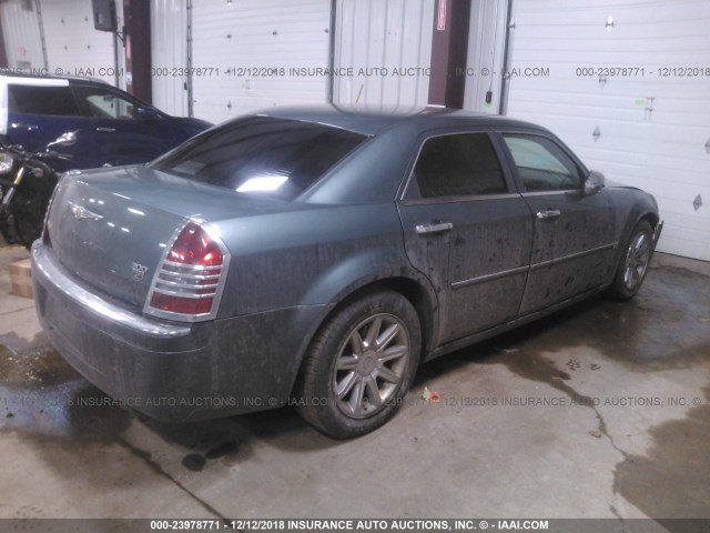 2C3KA63H66H356987 - 2006 CHRYSLER 300C GREEN photo 4