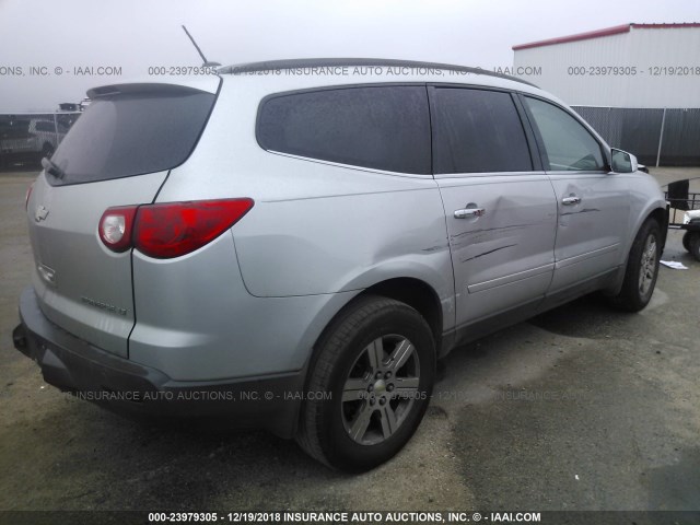 1GNKRJED0BJ114133 - 2011 CHEVROLET TRAVERSE LT SILVER photo 4