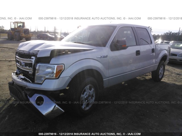 1FTFW1CF4DFC24485 - 2013 FORD F150 SUPERCREW GRAY photo 2