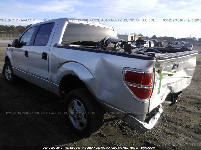 1FTFW1CF4DFC24485 - 2013 FORD F150 SUPERCREW GRAY photo 3