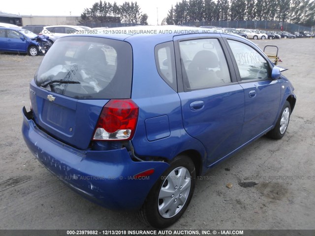 KL1TD62615B341125 - 2005 CHEVROLET AVEO LS BLUE photo 4