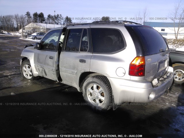 1GKDT13S252389851 - 2005 GMC ENVOY SILVER photo 3