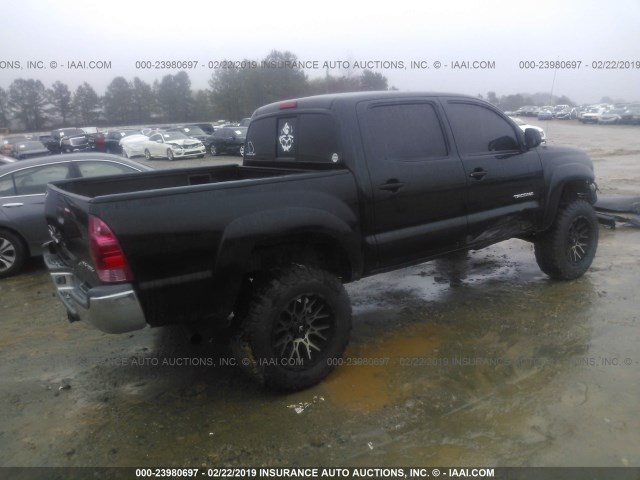 5TELU42N47Z345205 - 2007 TOYOTA TACOMA DOUBLE CAB BLACK photo 4