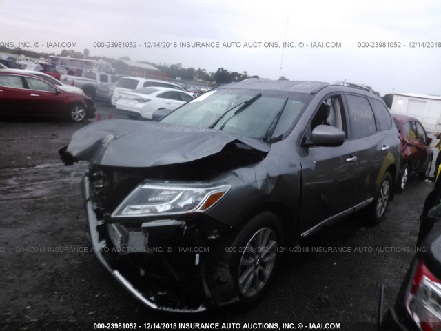 5N1AR2MN2GC670648 - 2016 NISSAN PATHFINDER S/SV/SL/PLATINUM GRAY photo 2