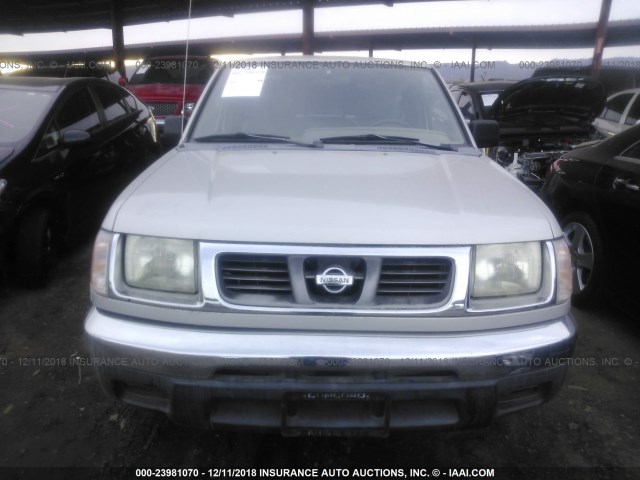 1N6DD26S2XC317875 - 1999 NISSAN FRONTIER KING CAB XE/KING CAB SE SILVER photo 6