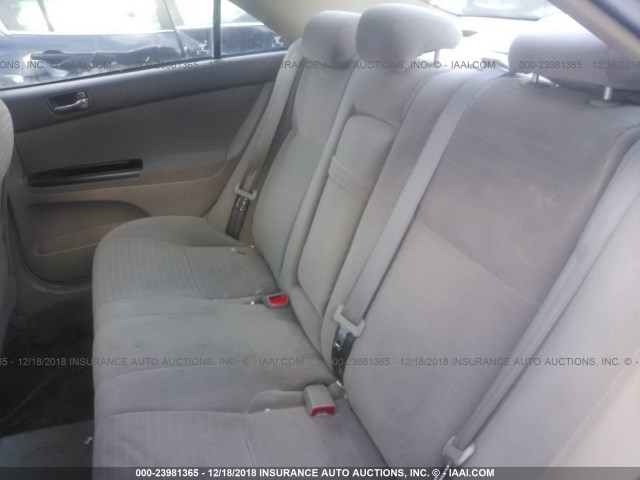 4T1BE32K05U060169 - 2005 TOYOTA CAMRY LE/XLE/SE GREEN photo 8