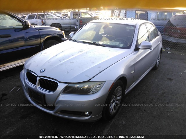 WBAPH53529A437062 - 2009 BMW 328 I SULEV SILVER photo 2