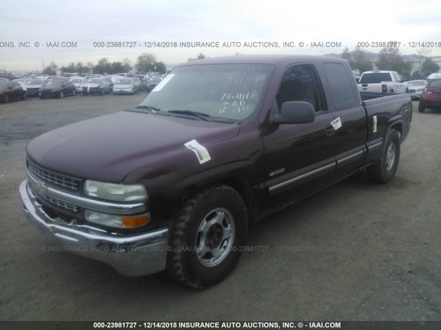 2GCEC19T7Y1356039 - 2000 CHEVROLET SILVERADO C1500 BURGUNDY photo 2