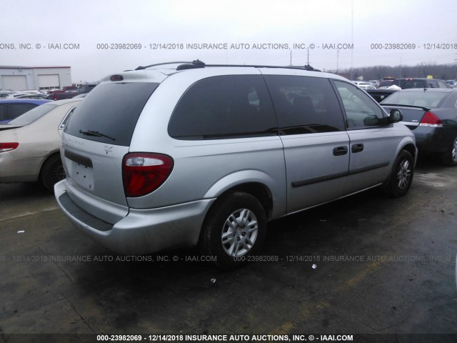 1D4GP24R55B142695 - 2005 DODGE GRAND CARAVAN SE SILVER photo 4