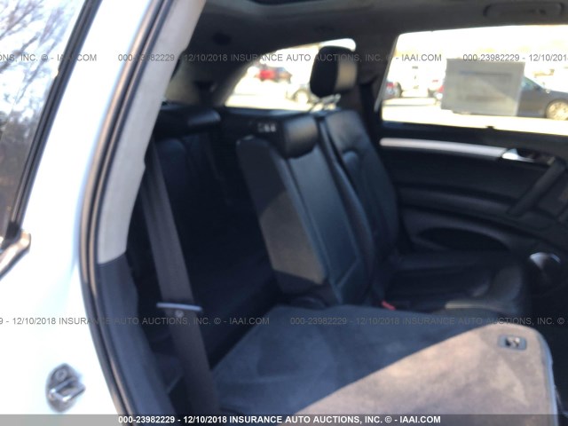 WA1CM74L29D031197 - 2009 AUDI Q7 WHITE photo 8