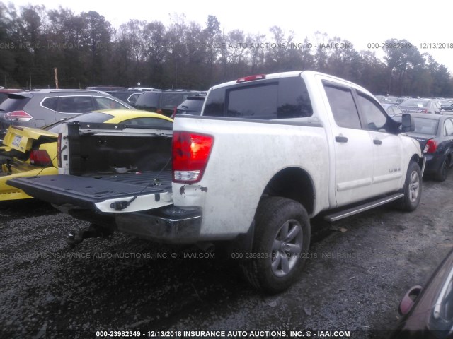 1N6BA0EC7AN317204 - 2010 NISSAN TITAN XE/SE/LE/PRO-4X WHITE photo 4