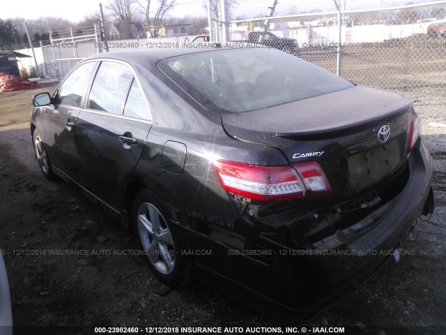 4T1BK3EK5BU121368 - 2011 TOYOTA CAMRY SE/LE/XLE 黑色 照片 3